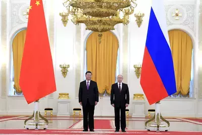 Первый визит за рубеж: Си Цзиньпин и Владимир Путин сверили часы