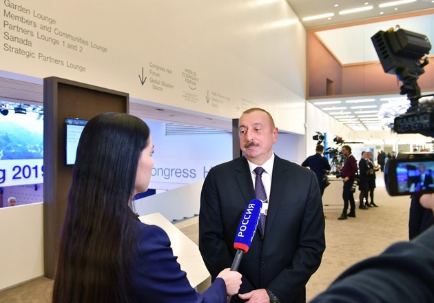 Ильхам Алиев в Давосе дал интервью "России 1"