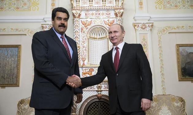 Мадуро выразил благодарность Путину