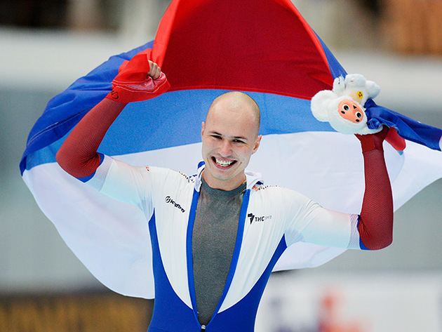 Путин поздравил конькобежца Кулижникова с победой