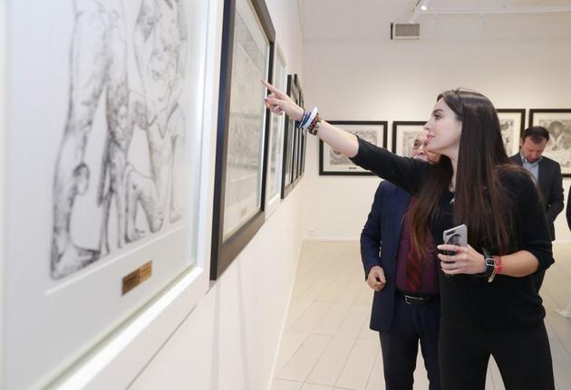 Лейла Алиева посетила выставку "Карабахнаме – страницы истории"