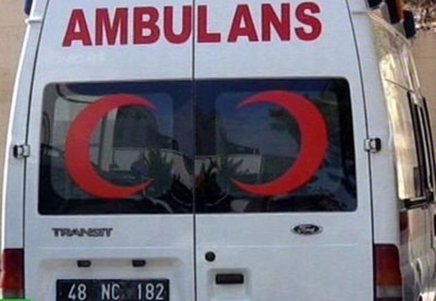 В Сакарье перевернулся автобус с пассажирами: более 30 пострадавших