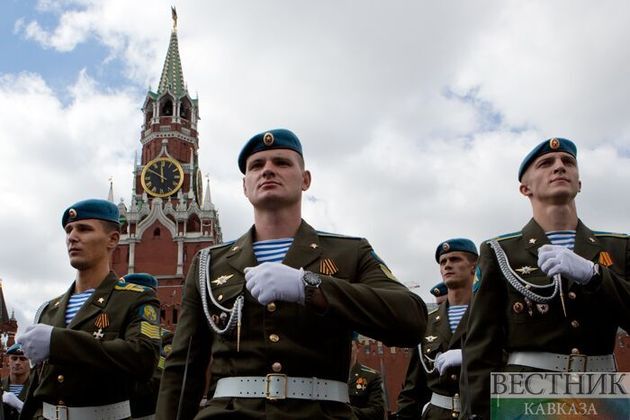 Российские военнослужащие и правоохранители станут больше зарабатывать