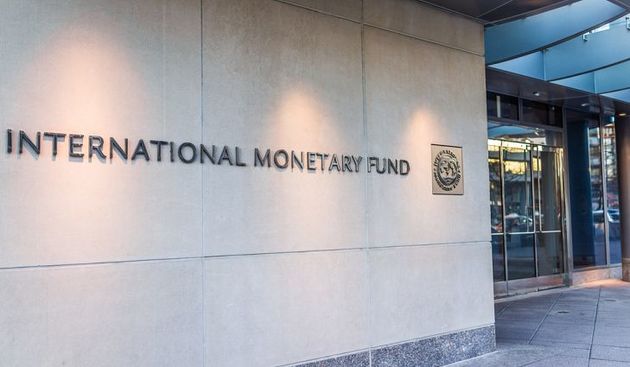 МВФ рекомендовал продолжить расчистку банковского сектора России 