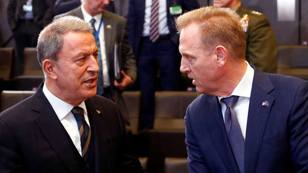 Министр обороны Турции пригласил к диалогу американского коллегу