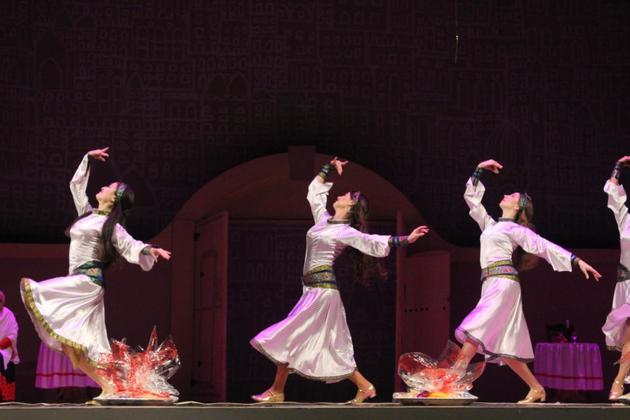Балетная труппа из Азербайджана выступит на фестивале в Байбурте
