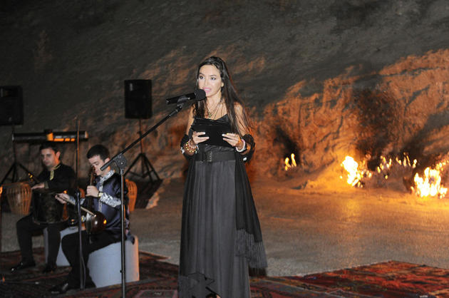 Лейла Алиева поучаствовала в вечере йоги и поэзии в заповеднике "Янардаг"