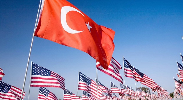"Турция демонстрирует независимость от США"