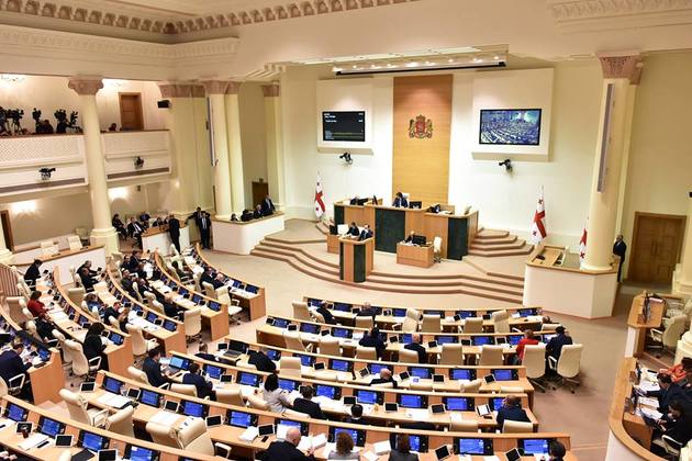 В парламенте Грузии реформируют подход к принятию решений