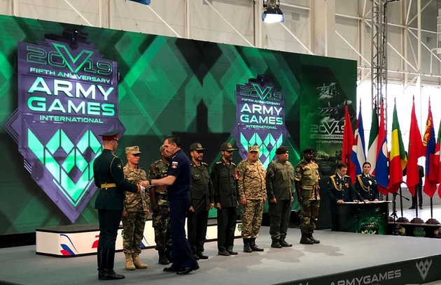 Азербайджанские военнослужащие получили награды на "АрМИ-2019" в Подмосковье (ВИДЕО)