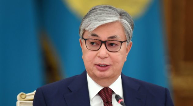 Президент Казахстана прилетел в Ереван