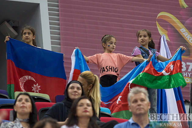 Бакинские болельщики очень помогают выступать - азербайджанские гимнастки