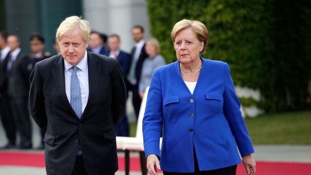 Меркель и Джонсон обсудили атаки на Saudi Aramco 