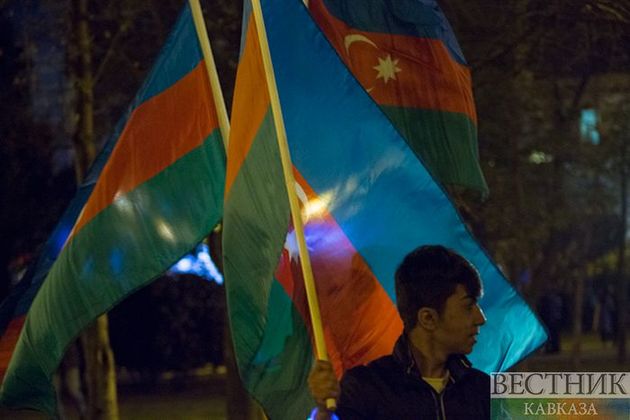 В Баку проходит митинг в поддержку ВС Азербайджана (ВИДЕО)