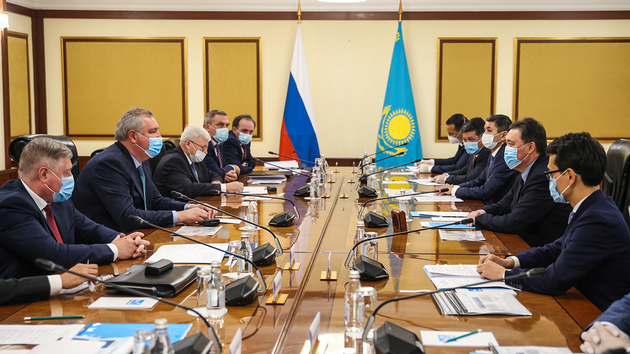 Рогозин и Мамин обсудили сотрудничество России и Казахстана в космосе