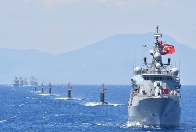 Турецкий флот приведен в боевую готовность