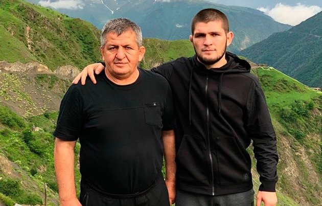 Хабиб Нурмагомедов обратился к отцу после завершения карьеры
