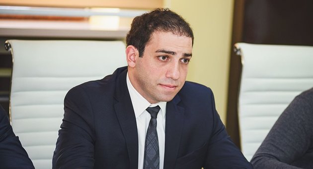 Генпрокурор Грузии привился от COVID-19