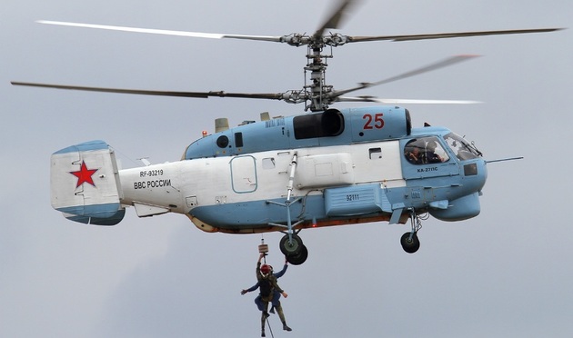 Военные летчики Кубани получили поисково-спасательный вертолет Ка-27ПС