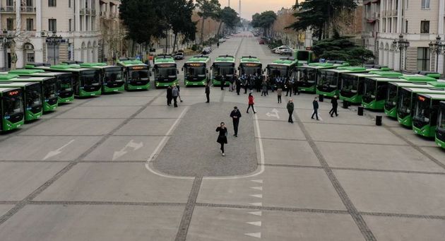 На городские маршруты в шести городах Грузии выйдут новые автобусы