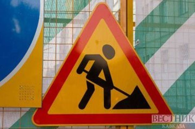 В Крыму грузовик повредил опору путепровода на трассе "Таврида"