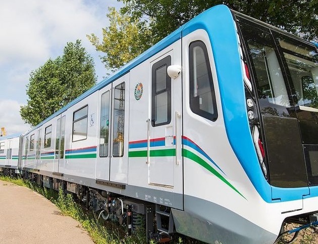 "Метровагонмаш" показал новые поезда для Ташкентского метрополитена (ФОТО)