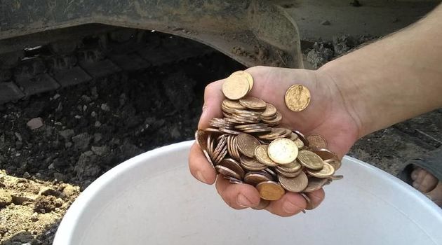 На Кубани нашли "клад" с 27 килограммами рублей 1991 года