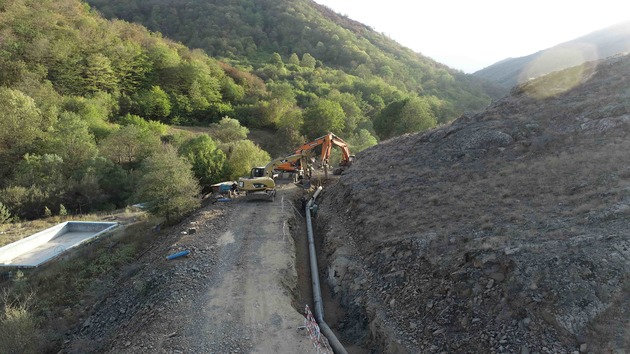 "Азерсу" проводит капитальную реконструкцию системы водоснабжения в Шуше (ФОТО)