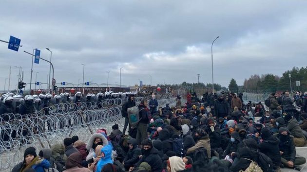 Минск закрыл лагерь беженцев на границе с Польшей
