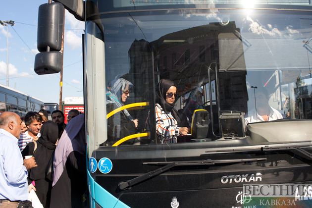 Казахстанский водитель автобуса перевозил людей "под кайфом"