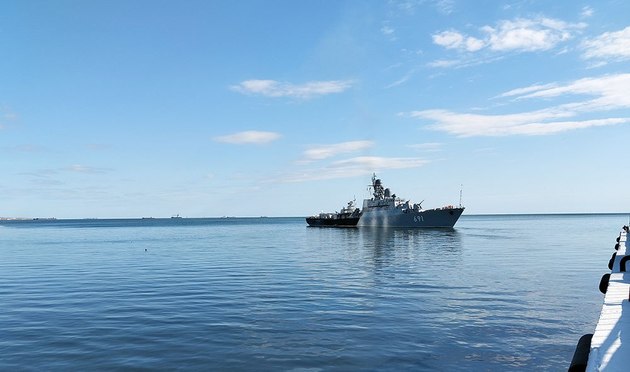 Российские корабли уплыли из Баку после неофициального визита