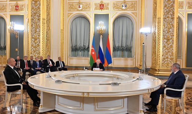 Встреча лидеров Азербайджана, России и Армении