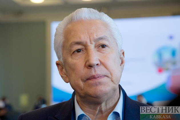 Васильев поблагодарил Абдулатипова за борьбу с коррупцией в Дагестане 