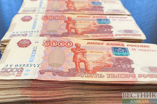 Орешкин: в колебаниях рубля ничего страшного нет