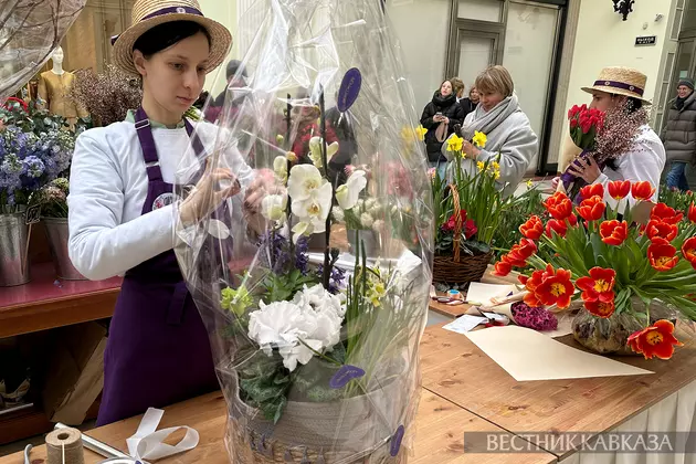 Продажа цветов в Петровском пассаже