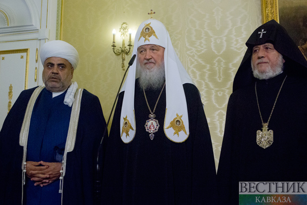 Патриарх Кирилл: необходимо изменить атмосферу вокруг проблемы Карабаха