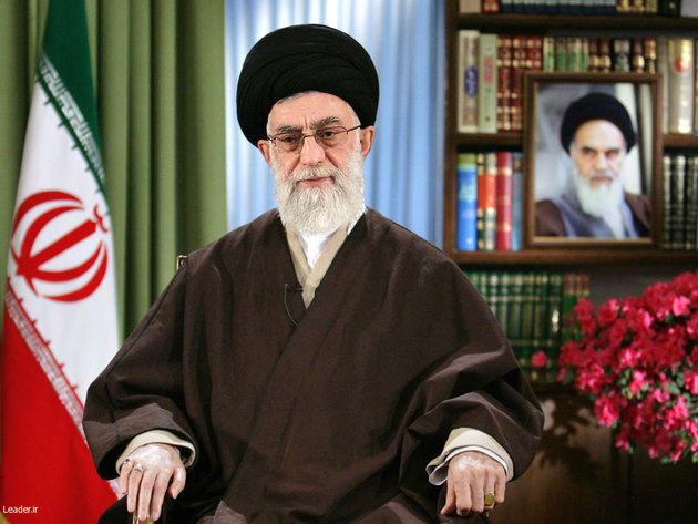 Али Хаменеи жестко осудил политику США на Ближнем Востоке