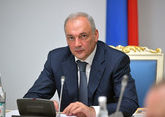 Магомедсалам Магомедов провел заседание президиума Совета по межнациональным отношениям