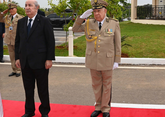 Алжирский лидер совершит визит в Россию