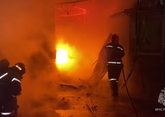 Пожар вспыхнул в краснодарском торговом павильоне