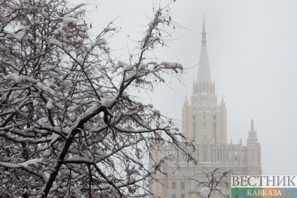 Сильнейший за эту зиму снегопад в Москве
