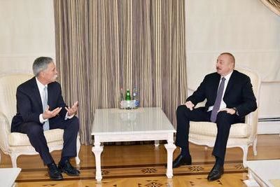 Ильхам Алиев встретился с главным исполнительным директором Formula One Group