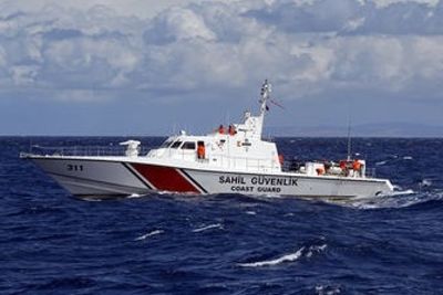 Турецкая береговая охрана подошла к задержанному в Стамбуле российскому судну