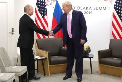Песков рассказал подробности встречи Путина и Трампа в Осаке