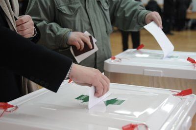 Парламент Севастополя разделят пять партий