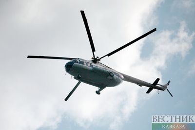 Блогеры-москвичи сбросили с вертолета Gelandewagen в Карелии
