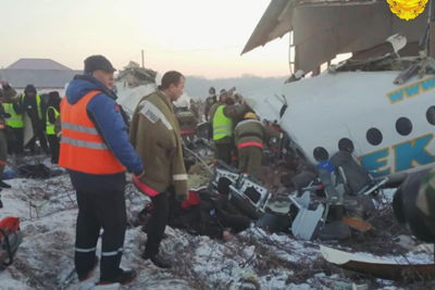 Самолет потерпел крушение в Алматы