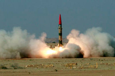 Пакистан успешно испытал способную нести ядерную боеголовку ракету 