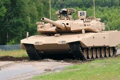 Польша хочет помочь с созданием европейского танка
