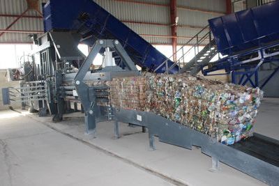 Одиннадцать новых заводов обеспечат переработку мусора в Дагестане